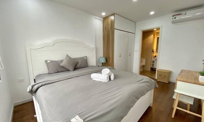 Trung Hoa Nhan Chinh Apartment | 80 m² Apartment ∙ 2 bedrooms ∙ 4 guests