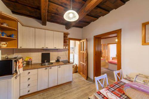 Bystricka Cabin | 80 m² Lodge ∙ 10 guests