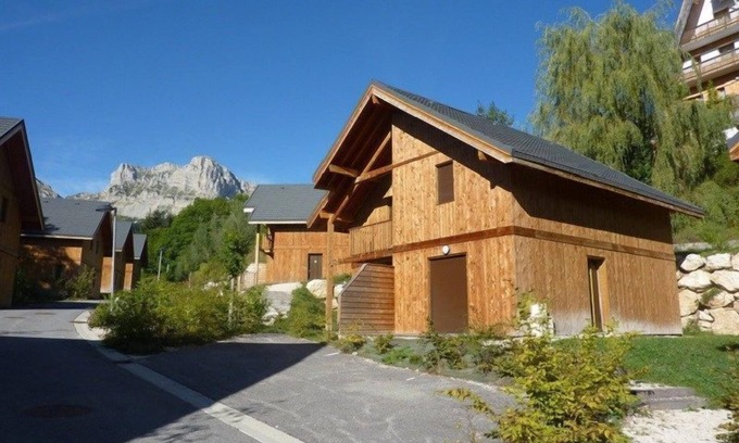 Gresse-en-Vercors Condo | 800m des Remontées ! Appart Rustique + Sauna