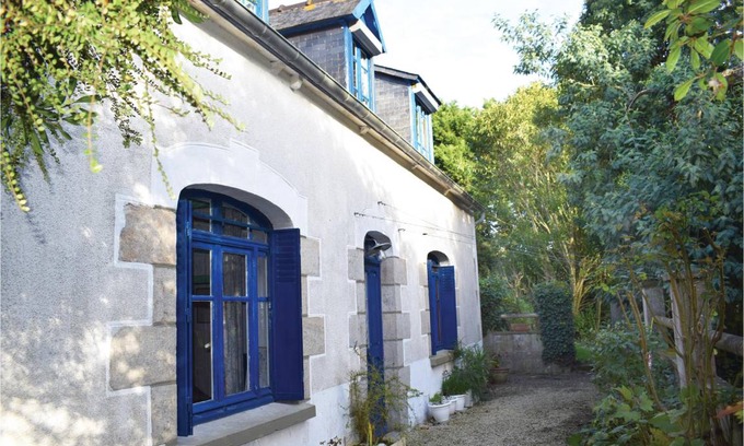 Plourivo House | 85 m² House ∙ 2 bedrooms ∙ 4 guests