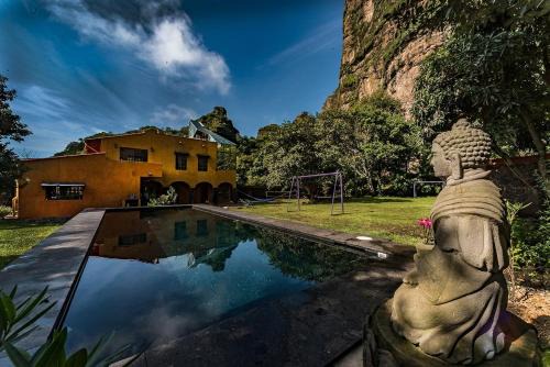Tepoztlan Villa | 9 Guardians Home & Temple Art Gallery