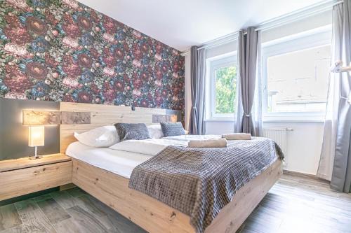 Favoriten Apartment | 9 Min to Center, Modern 1BR & 1LR Apt with Balcony & Smart TV