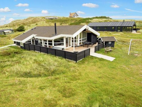 Houvig House | 9 person holiday home in Ringkøbing-By Traum