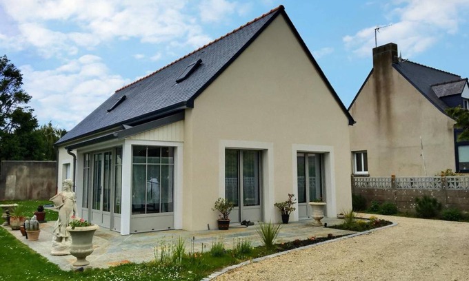 Saint-Lunaire House | 90 m² Gîte ∙ 2 bedrooms ∙ 4 guests