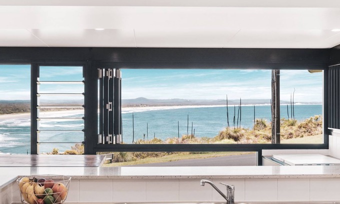 Evans Head House | 95 Ocean Drive - Panoramic Ocean Views Over The Pacific