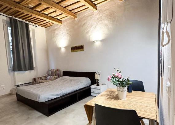 Faenza Bed & Breakfast | A 2 Passi Bed and Breakfast