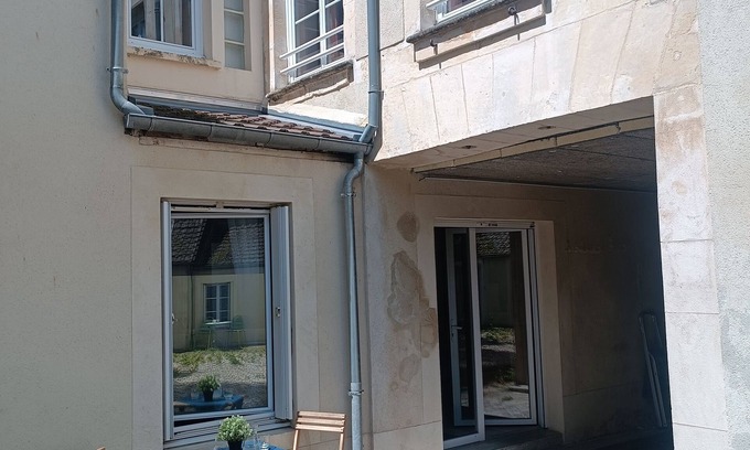 Haie Vigne Apartment | A 5 min du Centre-ville ! Appartement de Charme Avec Acces Direct Cour Commune