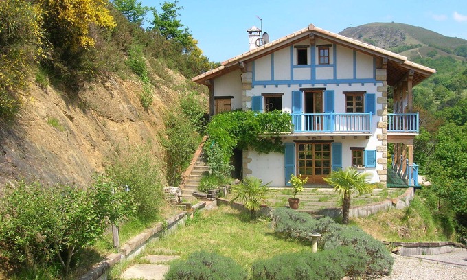 Etxalar House | A beautiful house in the Basque Country