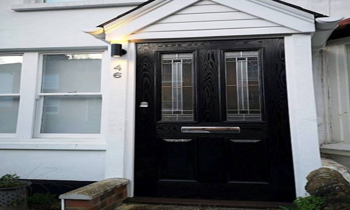 Guildford House | A beautiful property, centrally located in Guildford. Your home away from home.