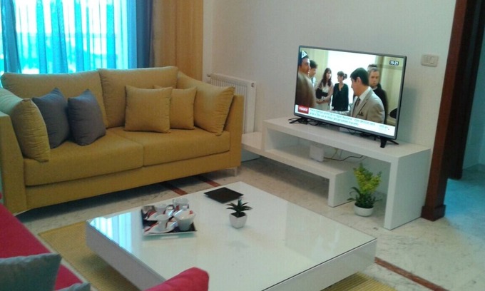 Les Berges Du Lac II Apartment | A beautiful s+1 in a residence with a coded door and a basement guarded 24/24.