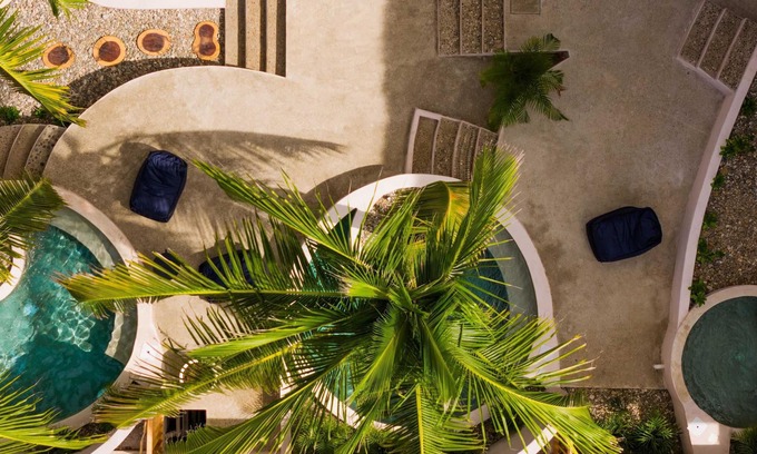 Santa Maria Apartment | a/c in bed | hammock |starlink | 47 steps to Beach