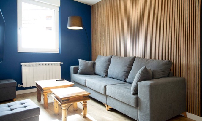 O Grove House | A Casa de Pedra. Modern and comfortable duplex for 4 pax in the center of O Grove