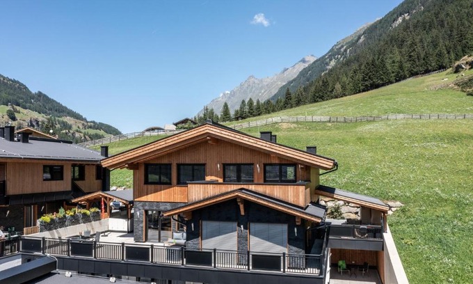 Soelden Ski Chalet | A CASA Onyx