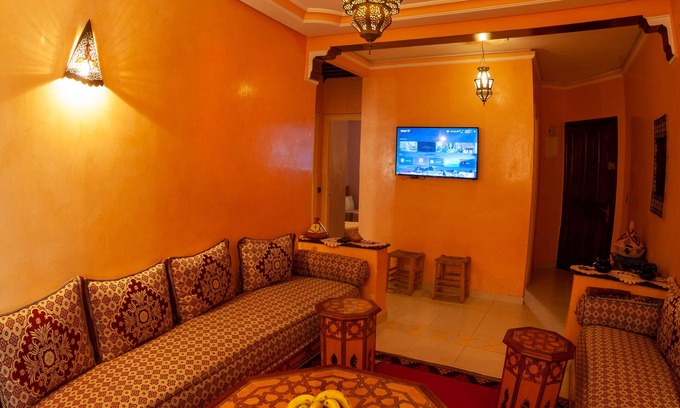Daoudiate Apartment | A change of scenery guaranteed: TV apartment, WIFI, Car park