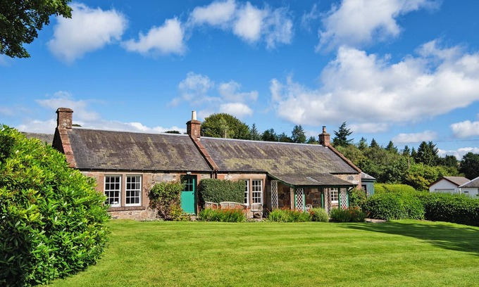 Dykehead Cottage | A Charming Period Family Cottage On The Edge Of The Cairngorms National Park