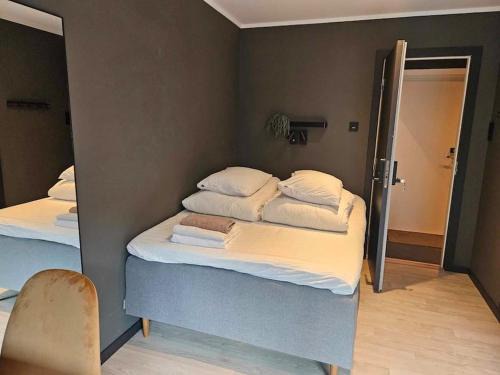 Alesund Apartment | A Cheaper Option to Hotel (free street parking)