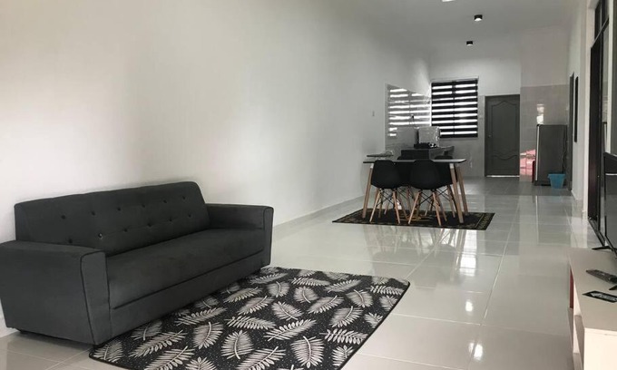 Chukai House | A Comfortable Home (Haura Homestay Kemaman)
