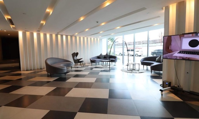 Makati Condo | A Cool Space @ A Great Location - Be@727Homes