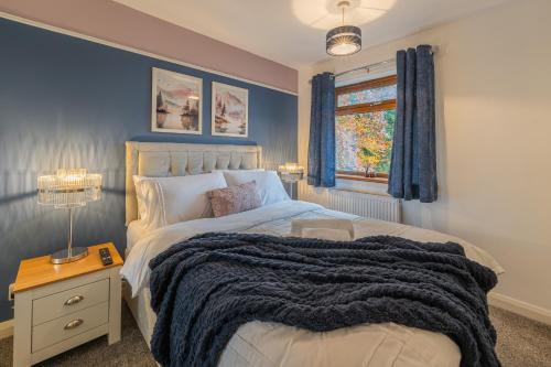 Chadderton House | A Cosy Home from Home