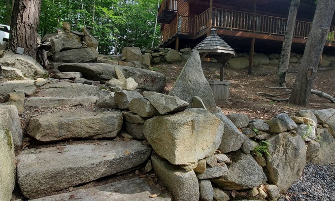 Standish Cabin | A Cozy Cabin on Frye Island