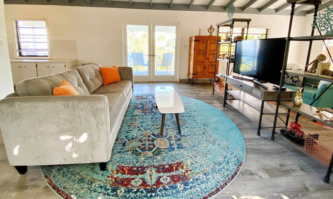 Caret Bay Cottage | A cozy cottage with big personality