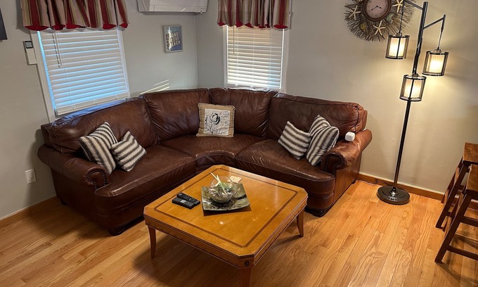Ocean Bluff-Brant Rock Apartment | "A COZY PLACE AT FIELDSTONE BEACH"