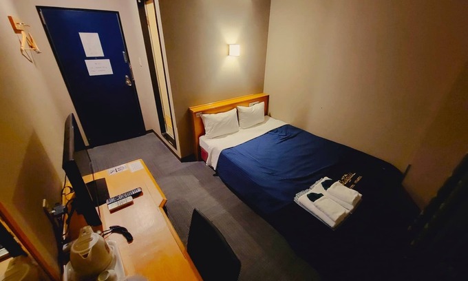 Izumisano Hotel | A double room/Izumisano Ōsaka