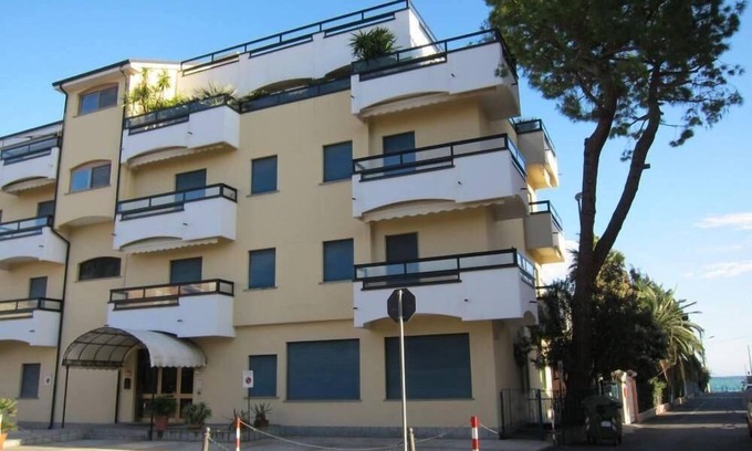 Diano Marina Apartment | A few steps from the beach.