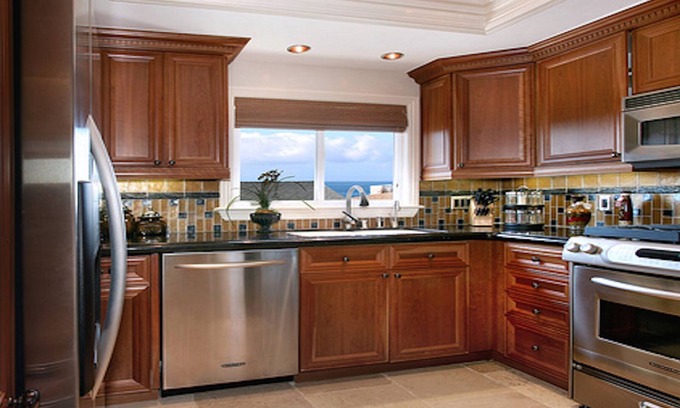 Laguna Beach Villa | A Few Steps to the Beach! Ocean Views, Patio and 1 Car Garage Parking!