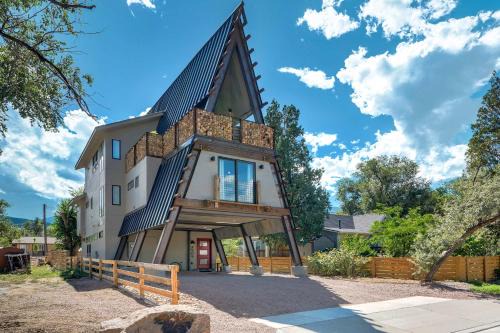 Colorado Springs House | A-Frame Wonders Hot Tub w Mountain Views