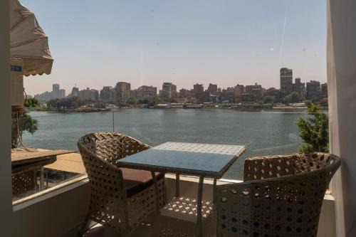 Al Manial Apartment | A great nile view apartment 2