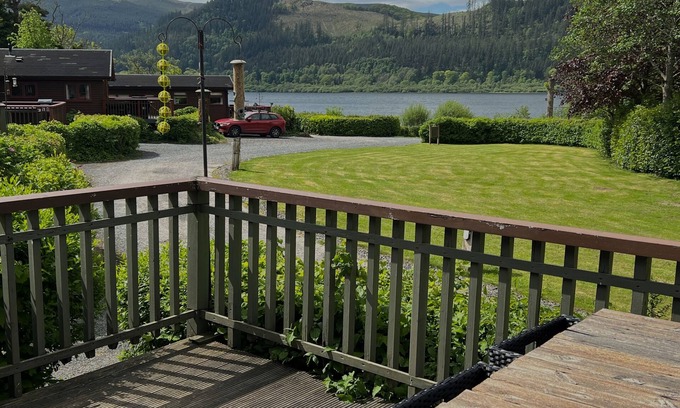 Bassenthwaite Cabin | A homely lodge with open lake view