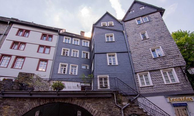 Monschau Apartment | A house that breathes history.