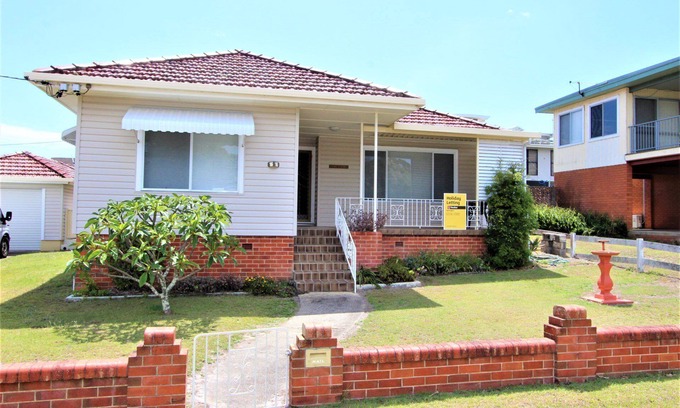 Harrington House | A little beach house with a big personality in the heart of Harrington