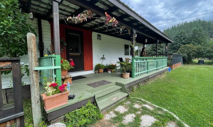 Grand Forks House | A little bit of Heaven!