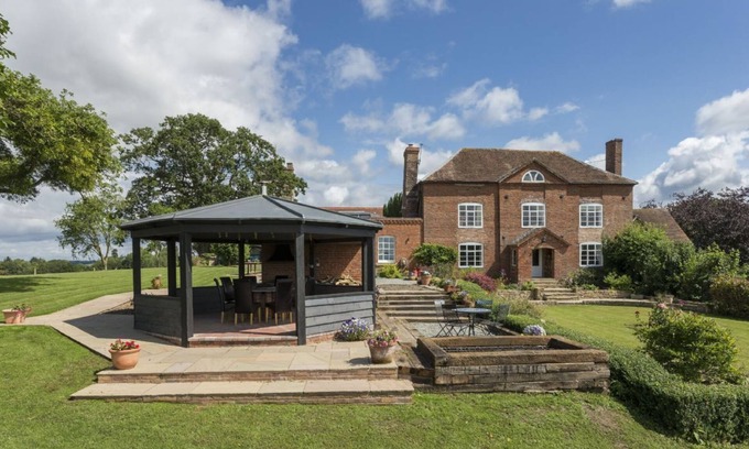 Clows Top Other | A lovingly renovated Queen Anne style property that dates back to the 1690s.