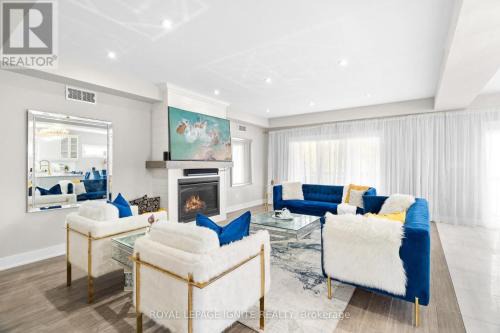 Welland House | A Luxe Cozy Escape