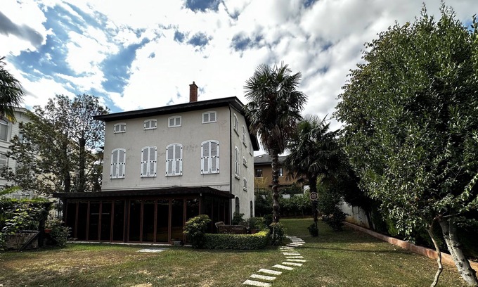 Emirgan Mahallesi Villa | A magnificent villa in Emirgan, Istanbul. Historical texture will fascinate you