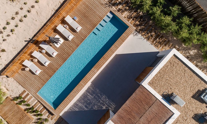 Carvalhal House | A Modern Design Villa on Comportas Exclusive Pego Beach