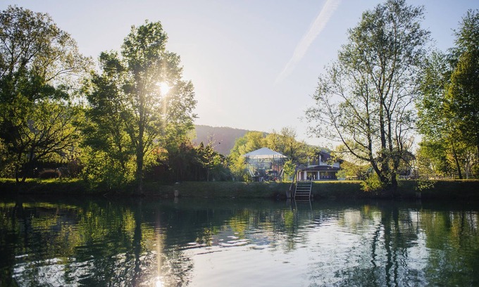 Bihac Villa | A modern Villa with a spacious yard ending with a beach on the river Una.