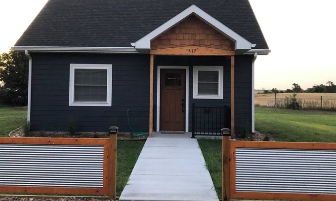 Long Pine House | A Nebraska Sandhills get-a-way.