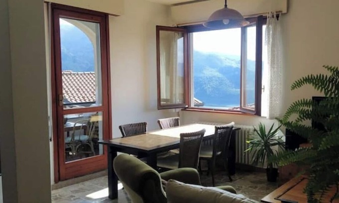 Abbadia Lariana House | A new path to the waterfall