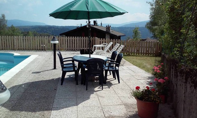 Sant'Anna Apartment | A nice swim after a hike