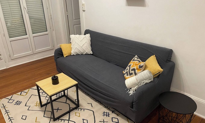 Anatole France Danton Apartment | A peaceful cocoon for a great getaway, enjoy the city and surrounding area