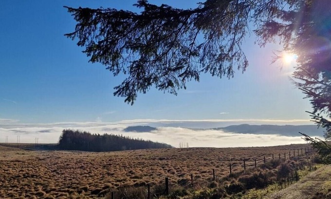 Aberdare House | A Perfect 1BD Getaway in Aberdare, South Wales