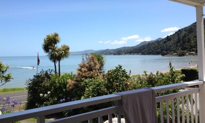 Ngarimu Bay House | A piece of paradise in Thornton Bay, Firth of Thames-Coromandel
