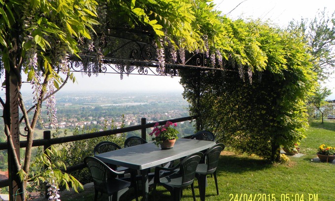 Montevecchia House | A piece of paradise nearby Milan and Como Lake