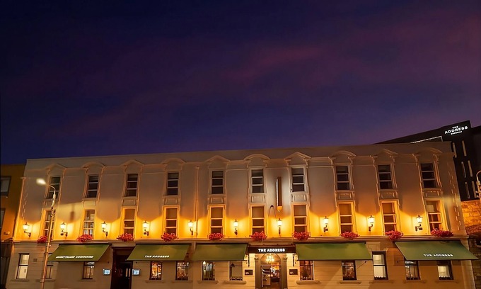 City Centre Dublin Hotel | A Place You'll Surely Enjoy! 4 Stylish and Comfortable Units, Downtown Location!