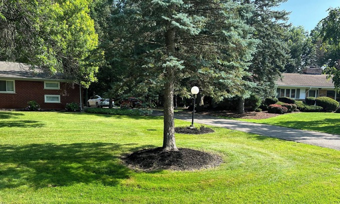 Southfield House | A relaxing home away from home, 20 minutes from downtown Detroit