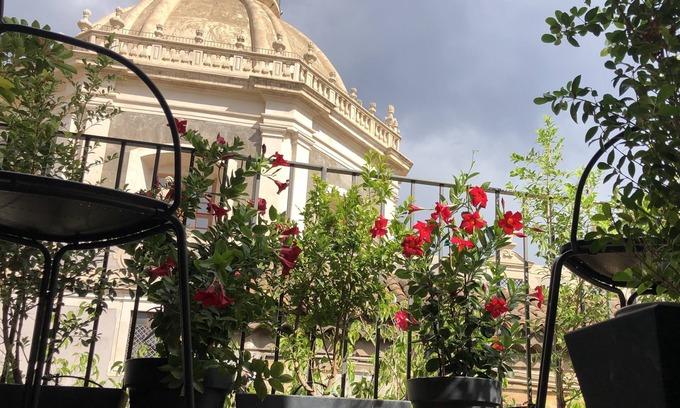 Catania City Centre Apartment | A romantic terrace on the Badia
